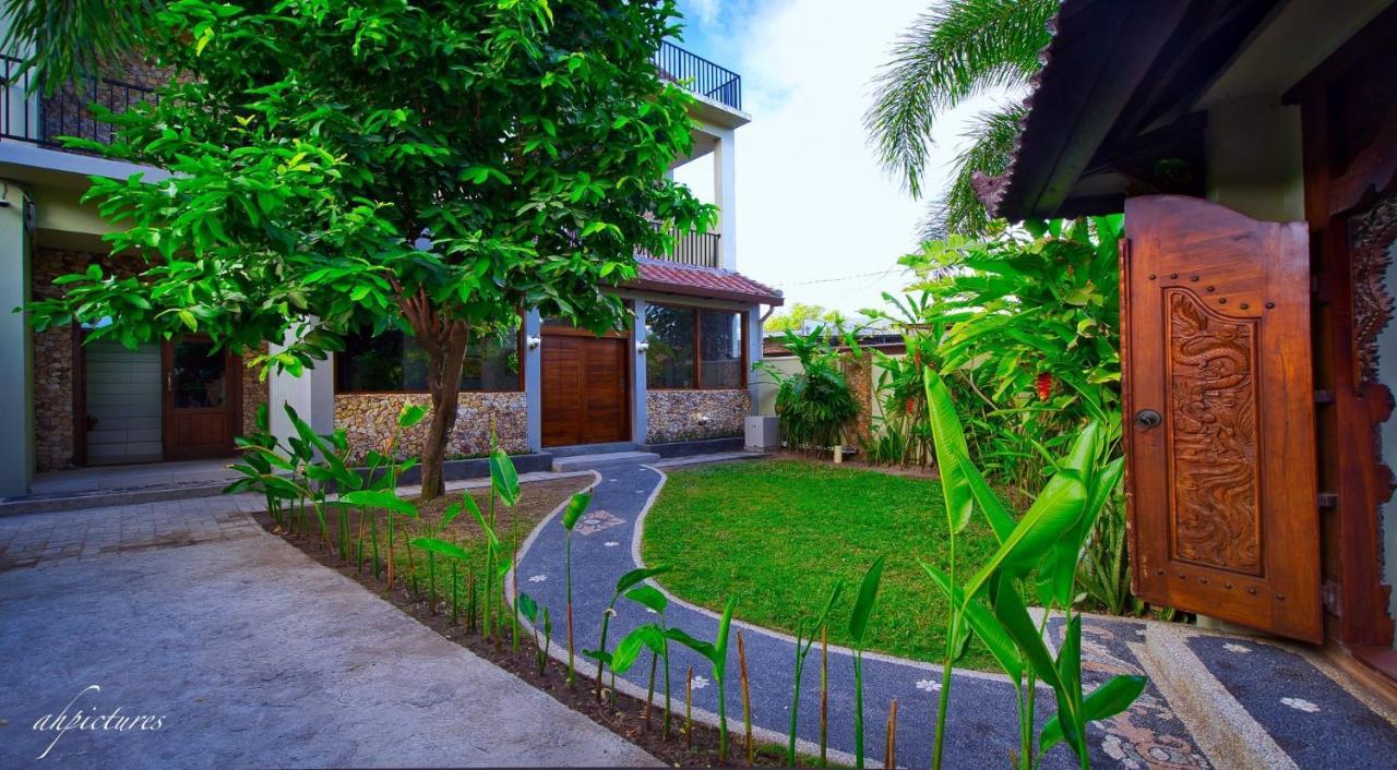 Dalai Tropical Hotel Kuta  Exterior photo